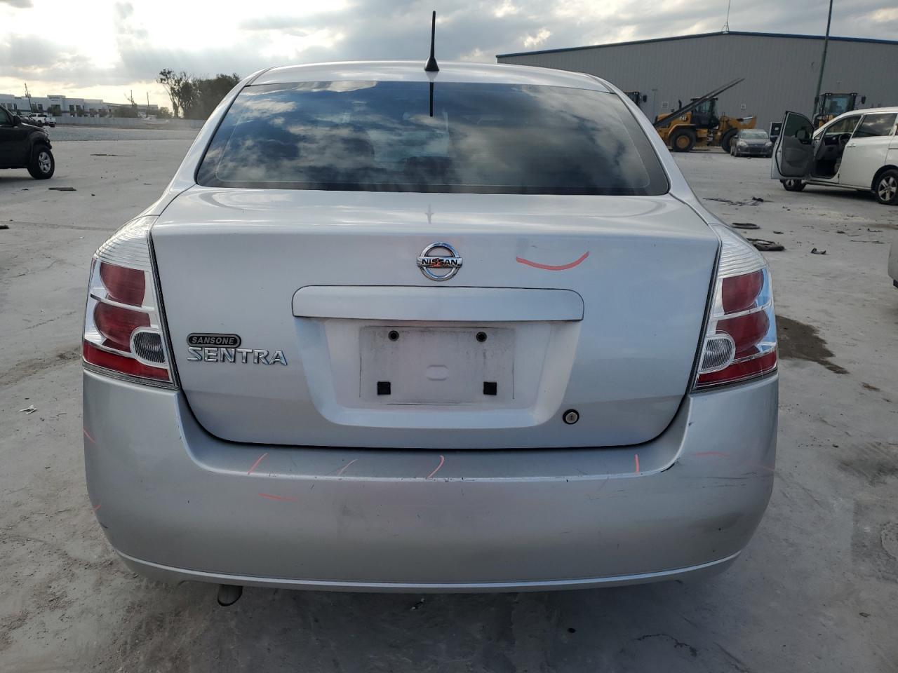 2008 Nissan Sentra - Image 6