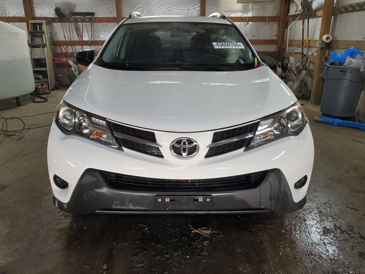 2014 Toyota RAV 4 - Image 5