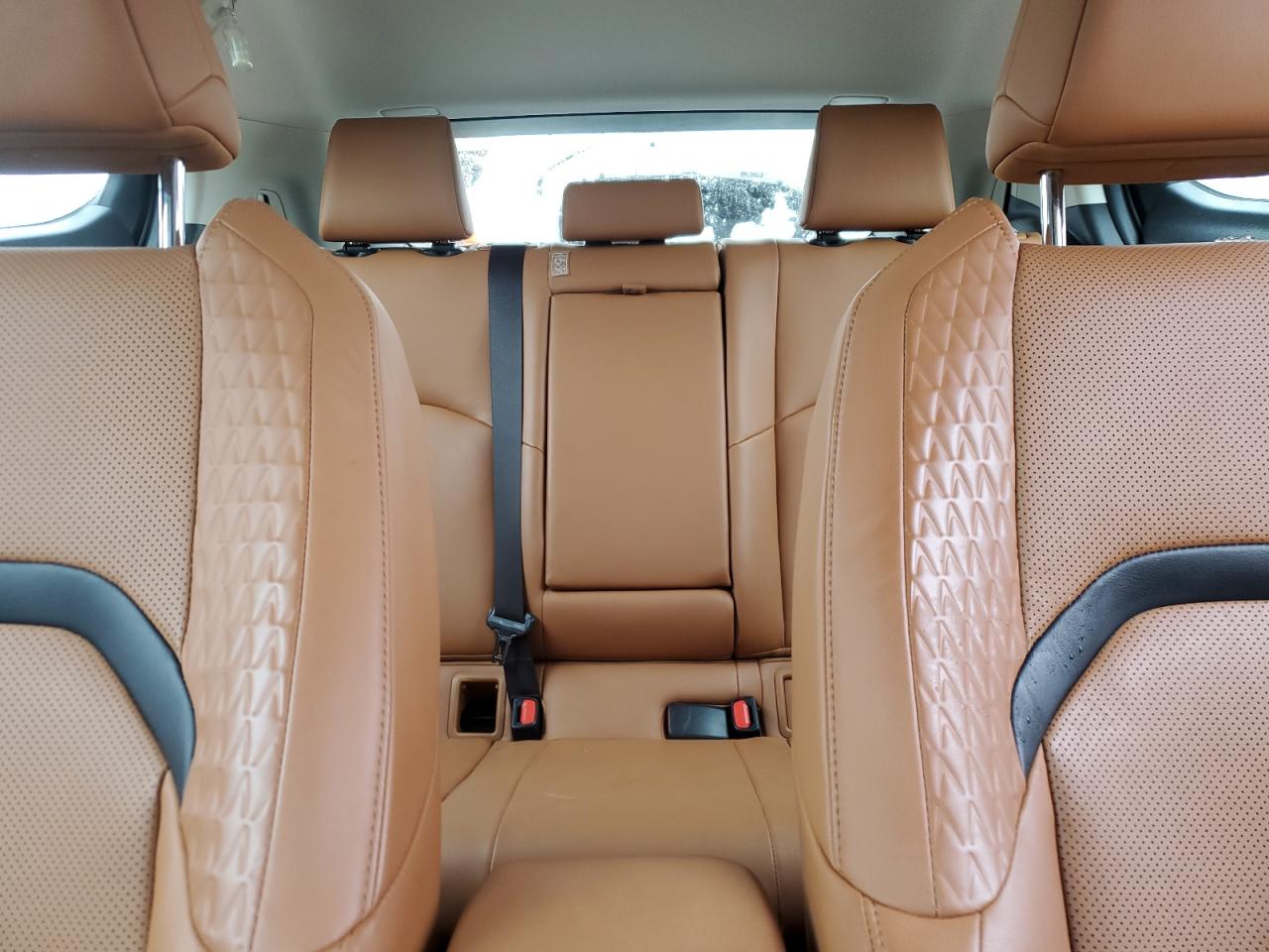 2019 Lexus UX - Image 10