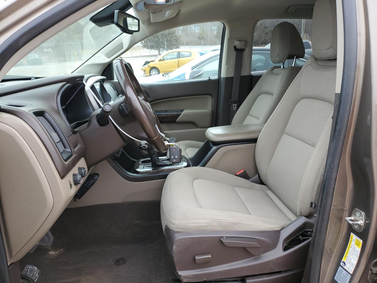 2017 GMC Canyon - Image 7