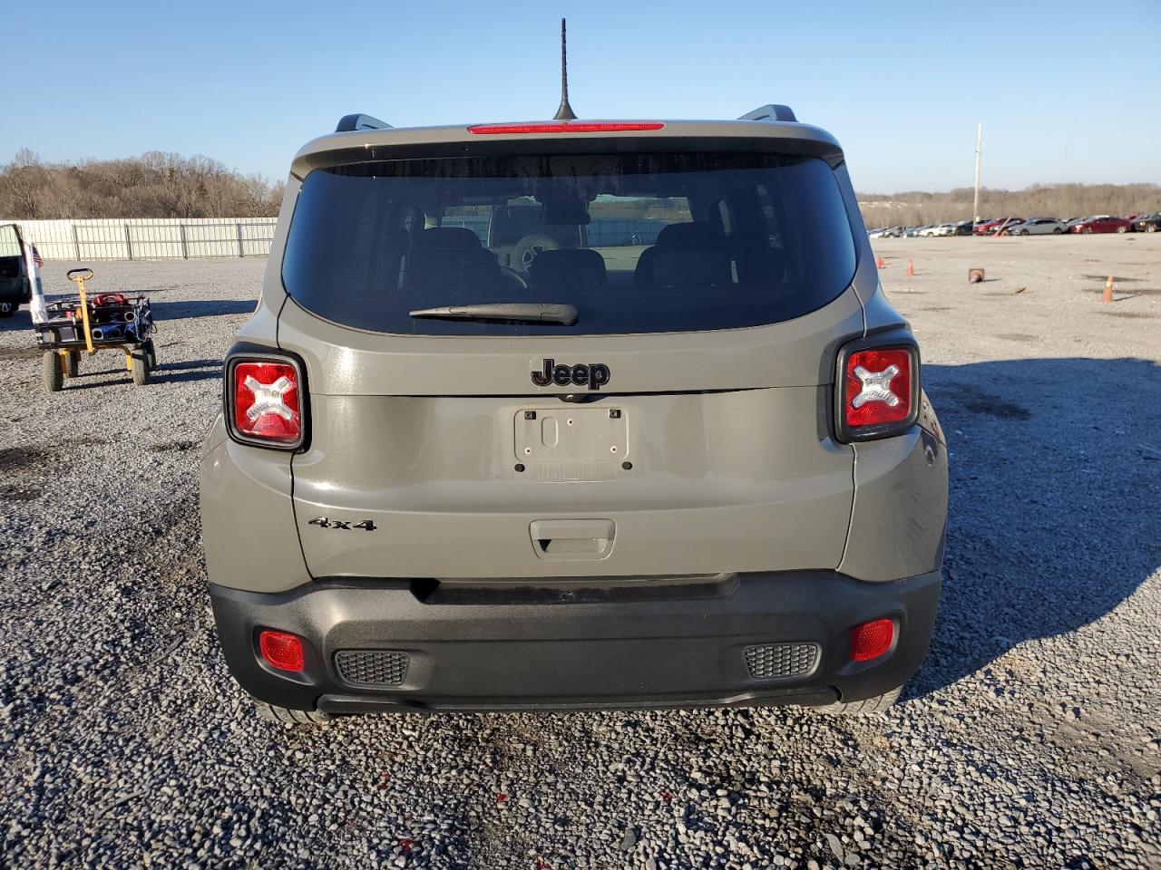 2021 Jeep Renegade - Image 6