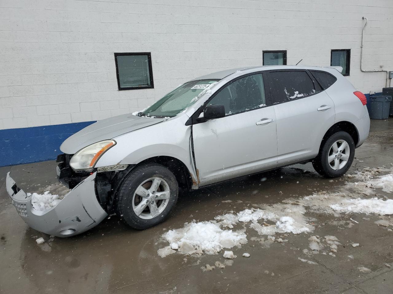 2010 Nissan Rogue - Image 1