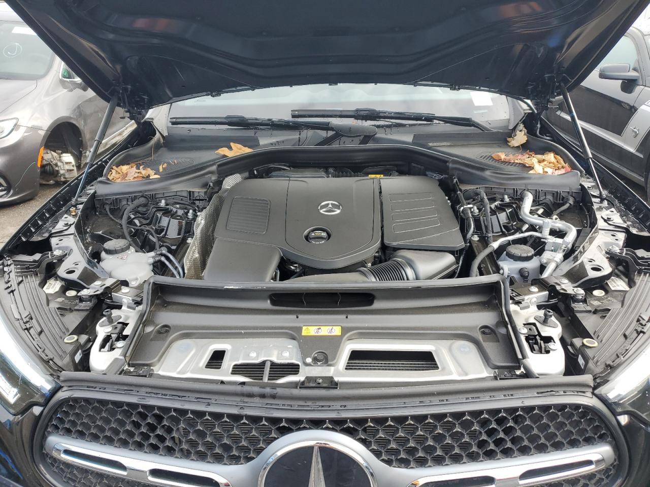 2024 Mercedes-Benz GLC - Image 12