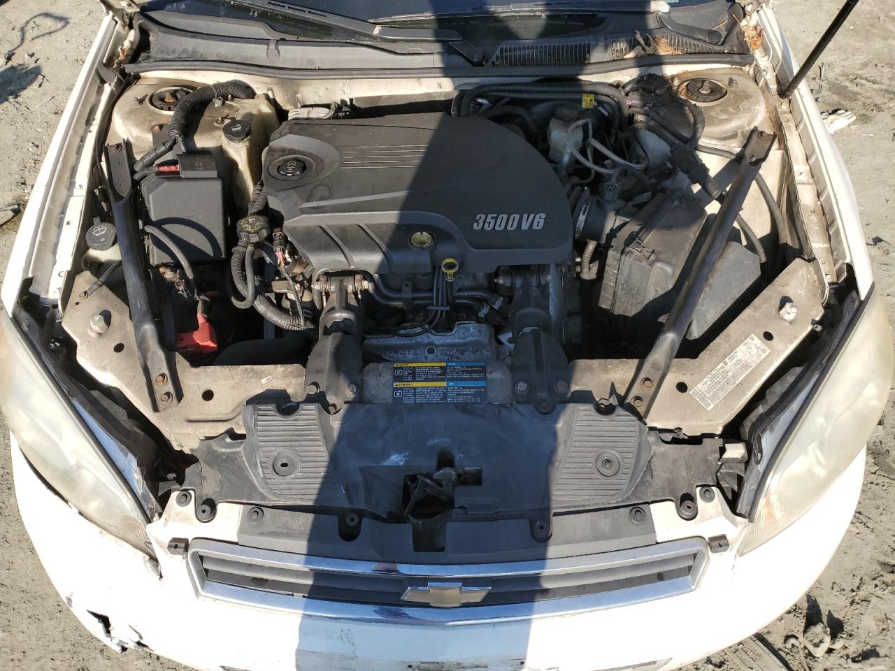 2006 Chevrolet Impala - Image 13