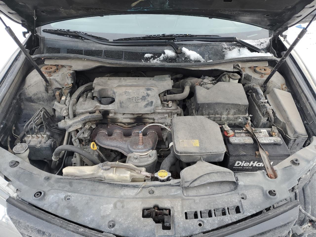 2012 Toyota Camry - Image 11