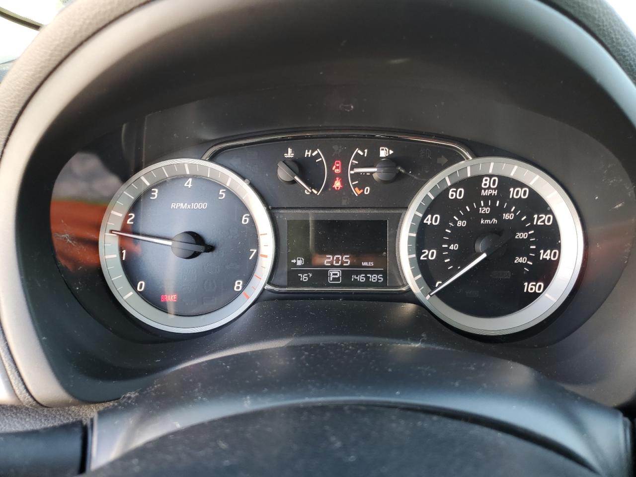 2014 Nissan Sentra - Image 9