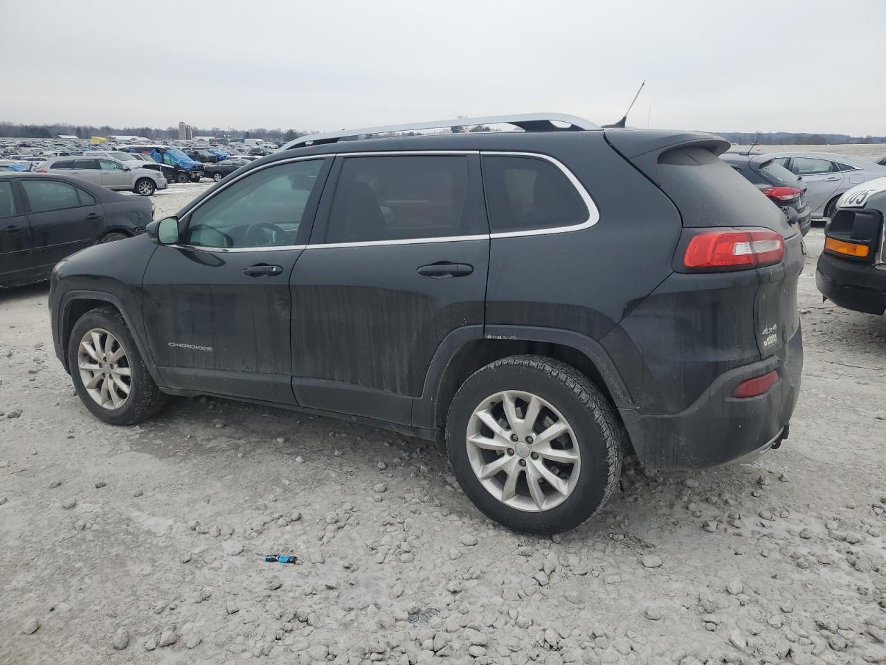 2015 Jeep Grand Cherokee - Image 2