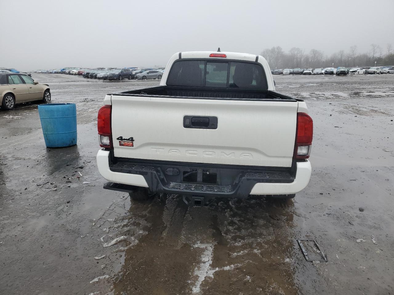 2020 Toyota Tacoma - Image 6