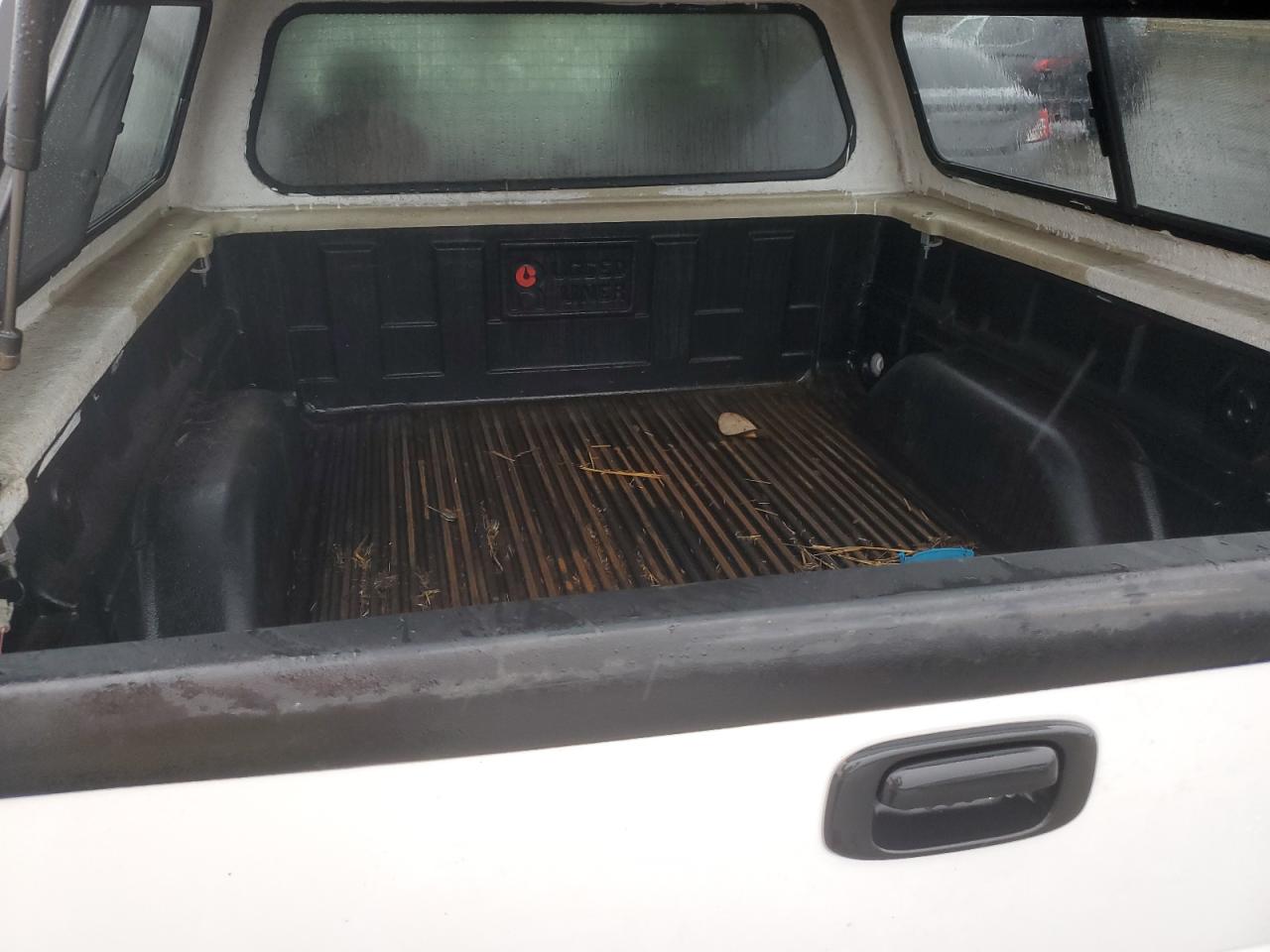 2006 Chevrolet Silverado - Image 10