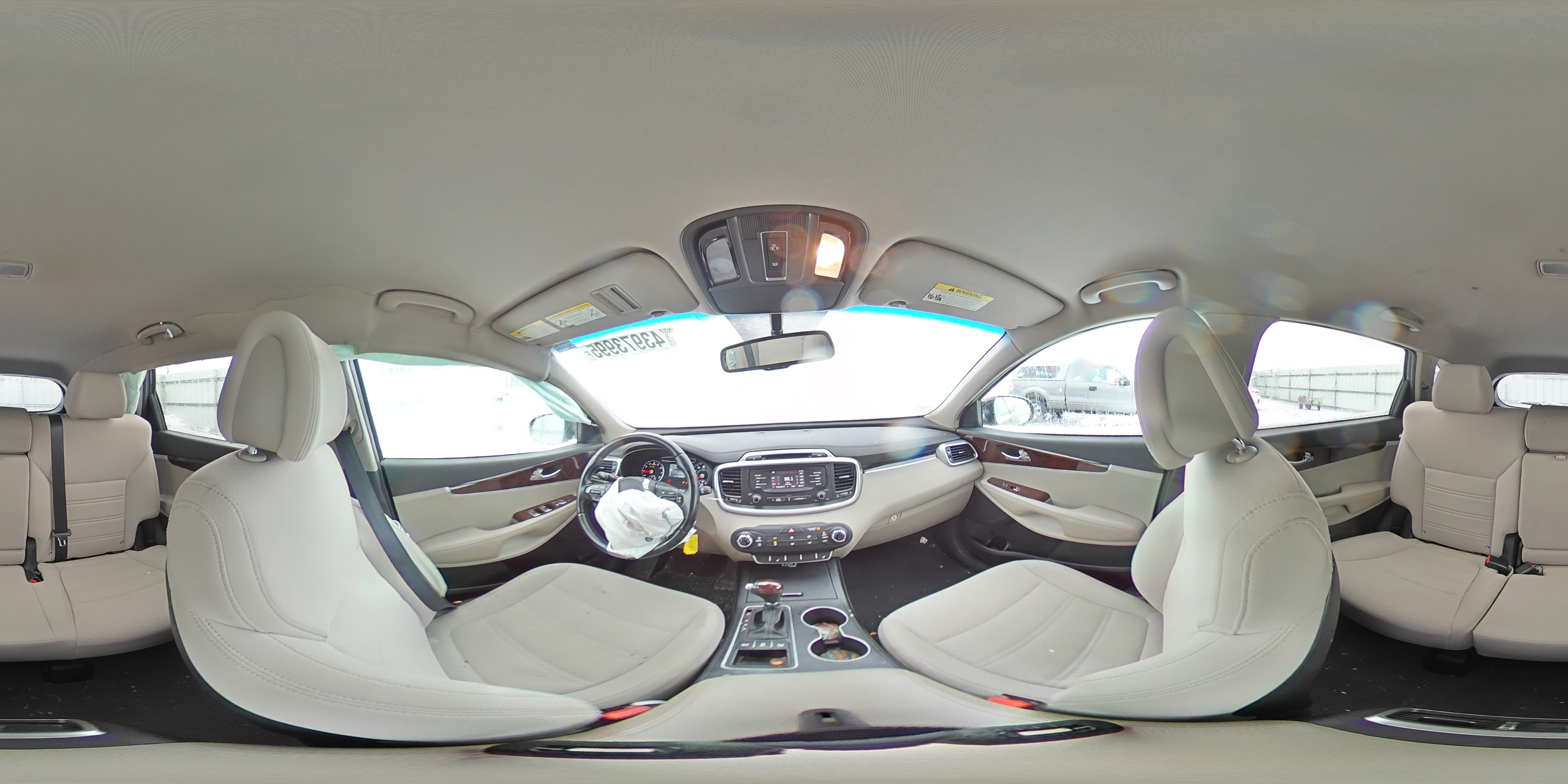 2016 Kia Sorento - Image 14