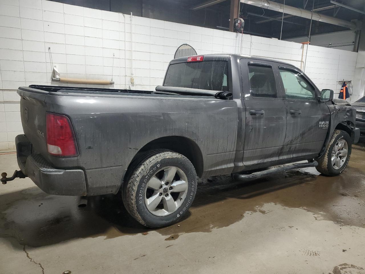 2019 RAM 1500 - Image 3