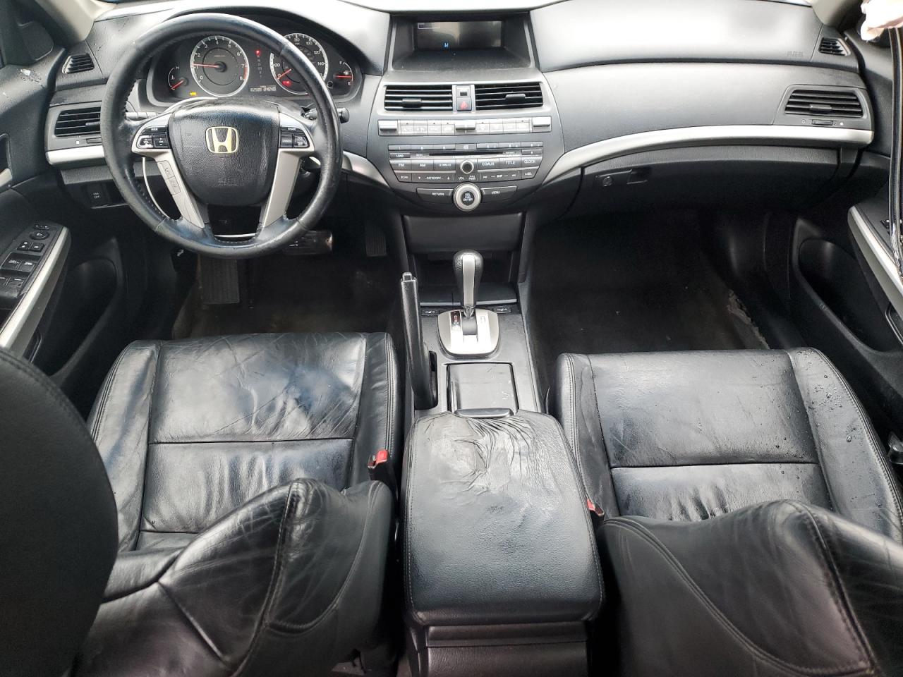 2010 Honda Accord - Image 8
