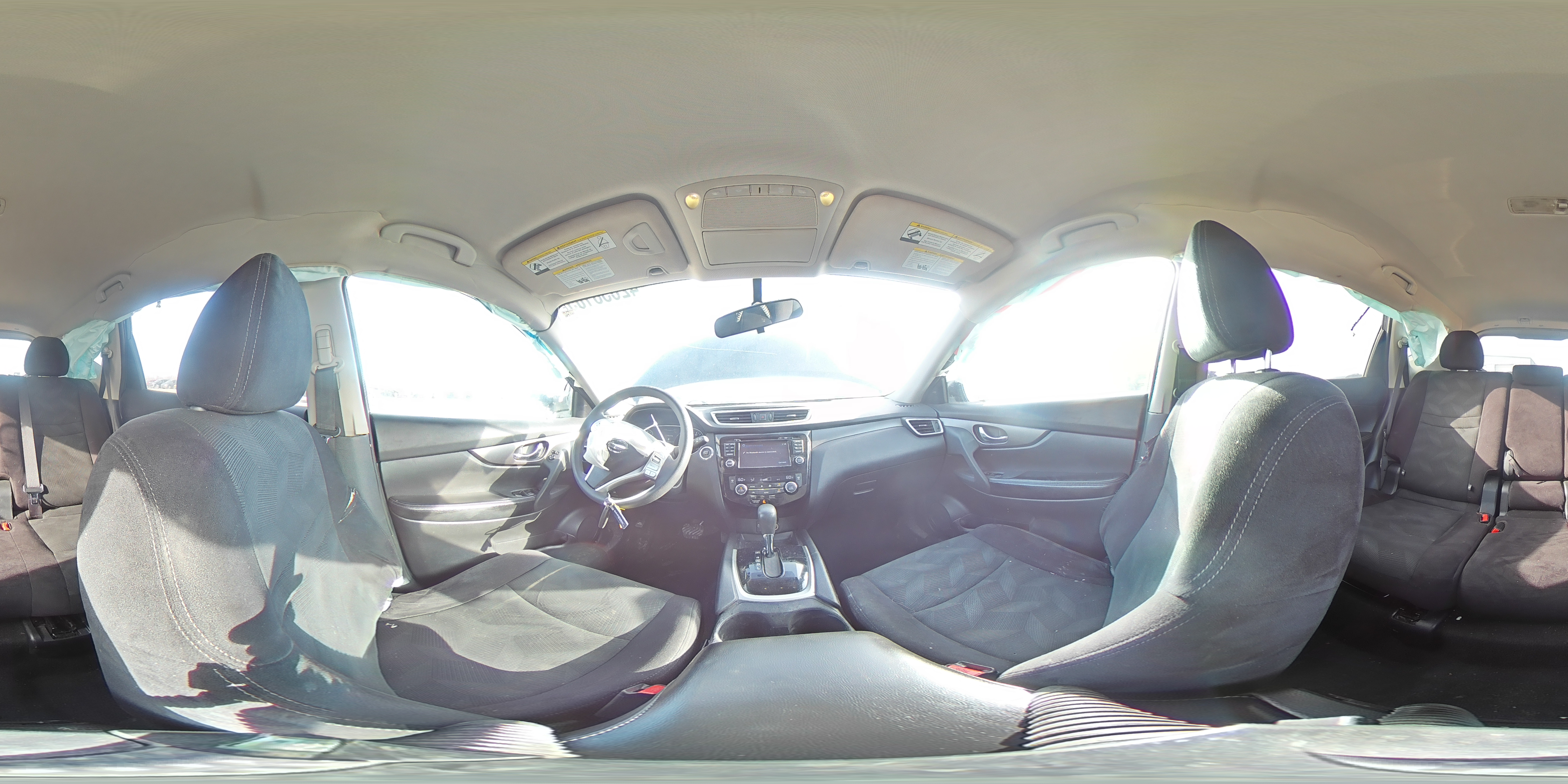 2016 Nissan Rogue - Image 13
