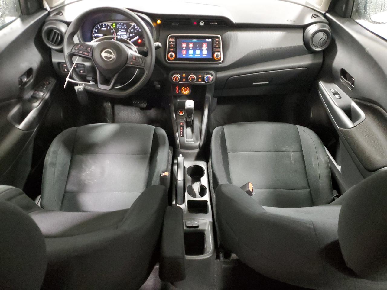 2024 Nissan Kicks - Image 8