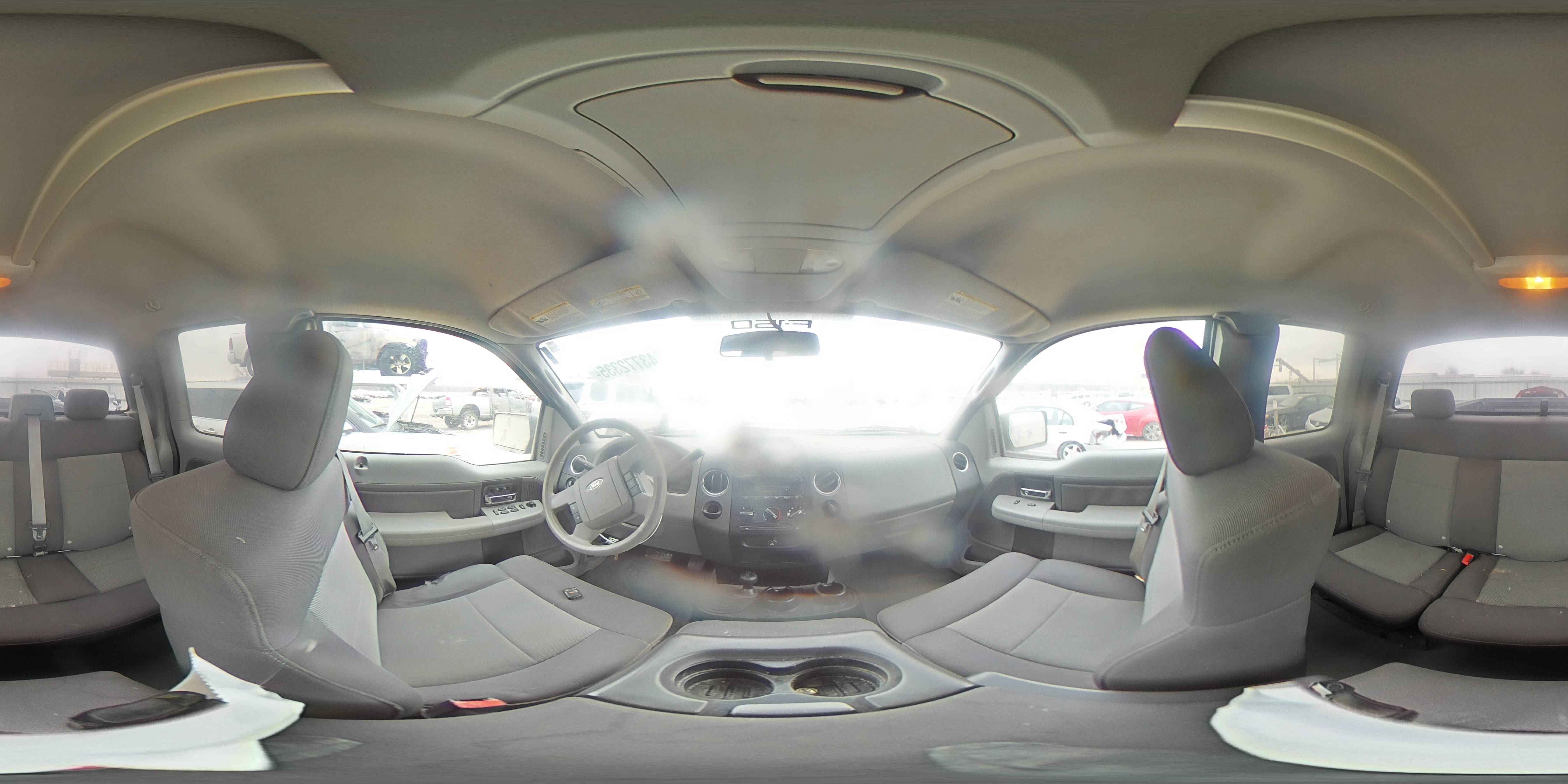 2004 Ford F-150 - Image 13