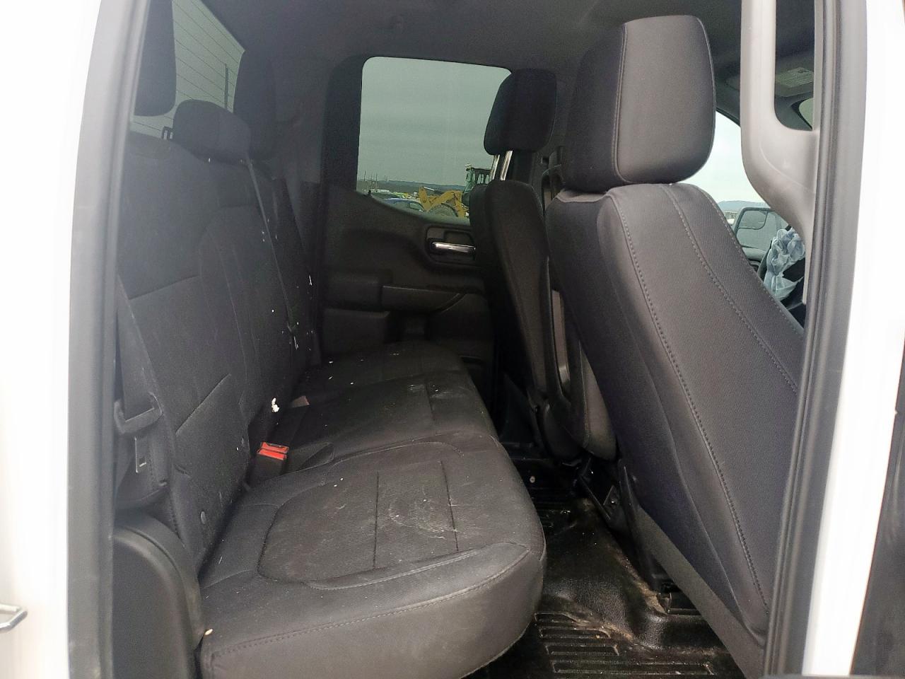 1GCRWAEH5KZ398833 CHEVROLET ALL Models 2019