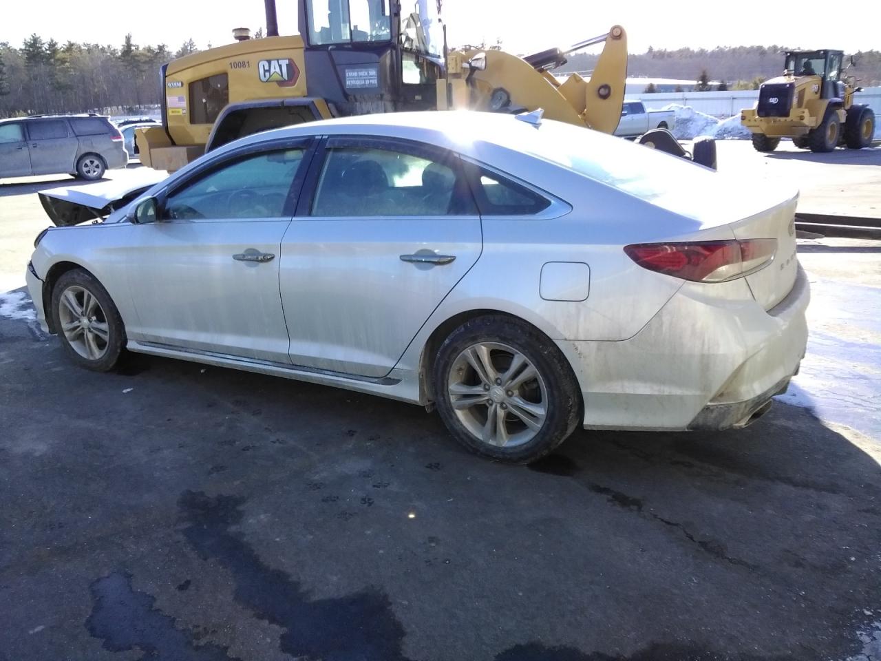 2019 Hyundai Sonata - Image 2
