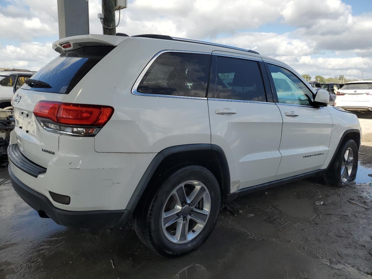 2014 Jeep Grand Cherokee - Image 3