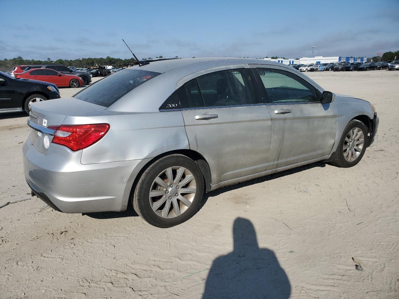 2011 Chrysler 200 - Image 3