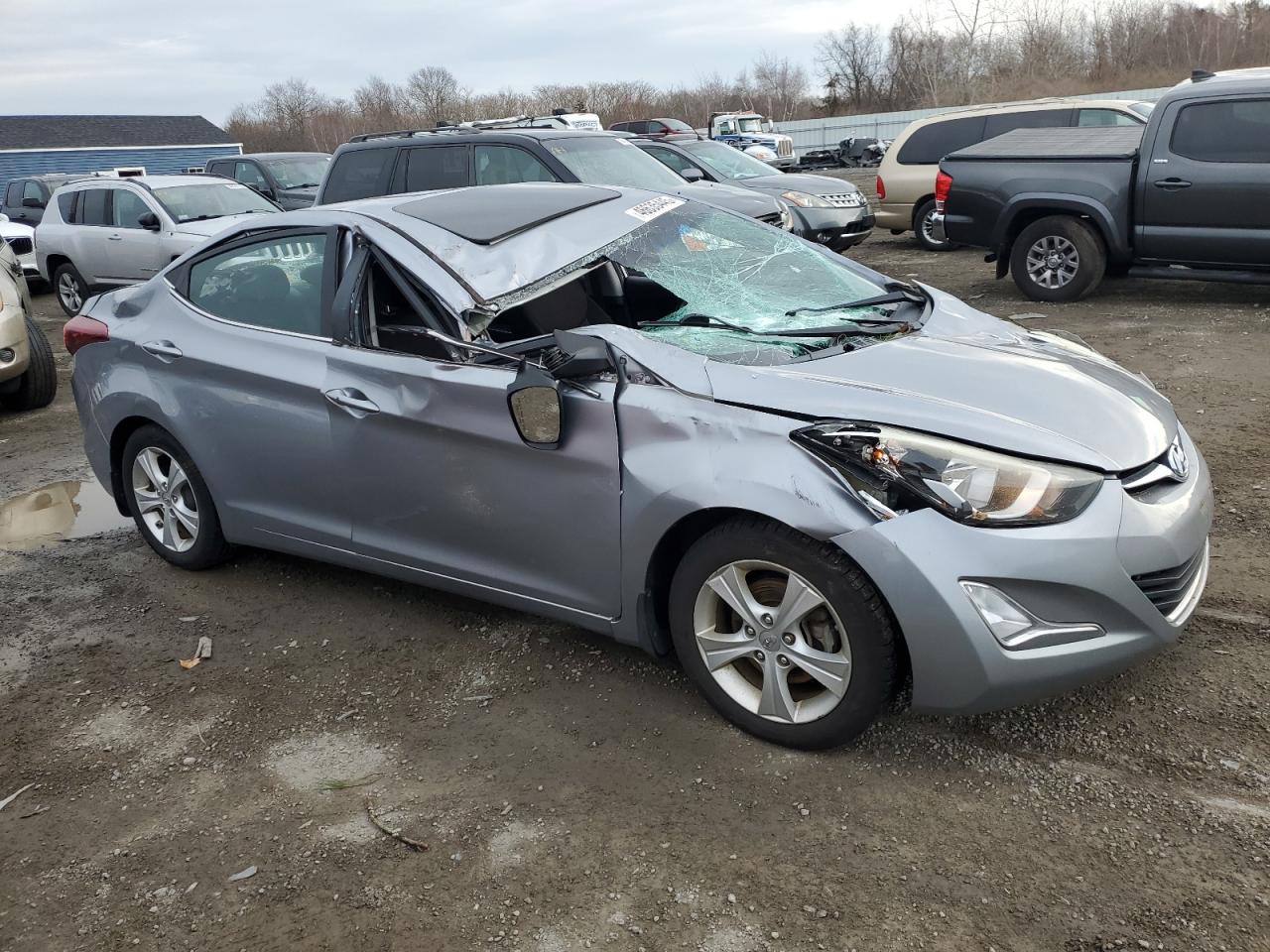 2016 Hyundai Elantra - Image 4