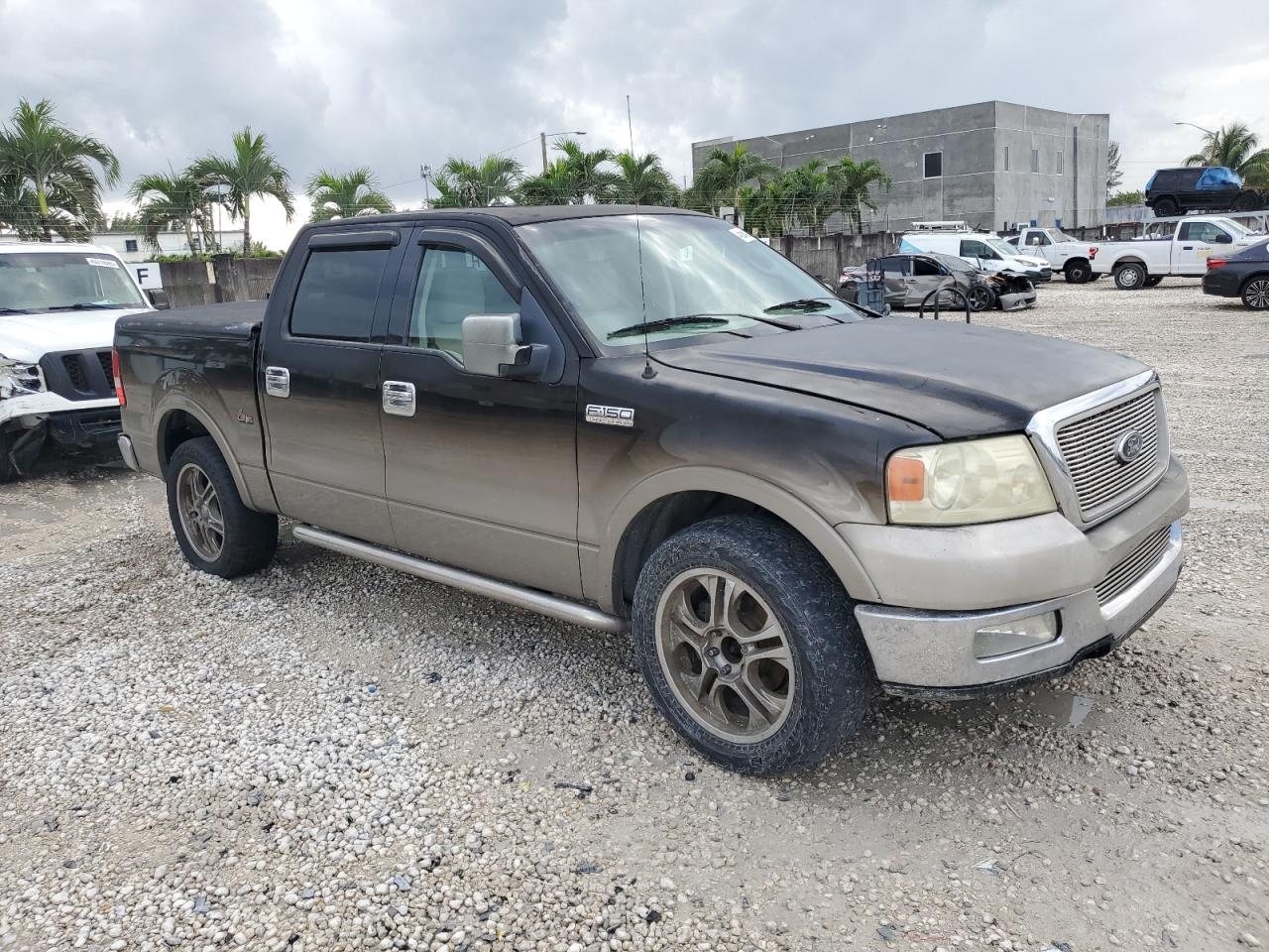 2004 Ford F-150 - Image 4