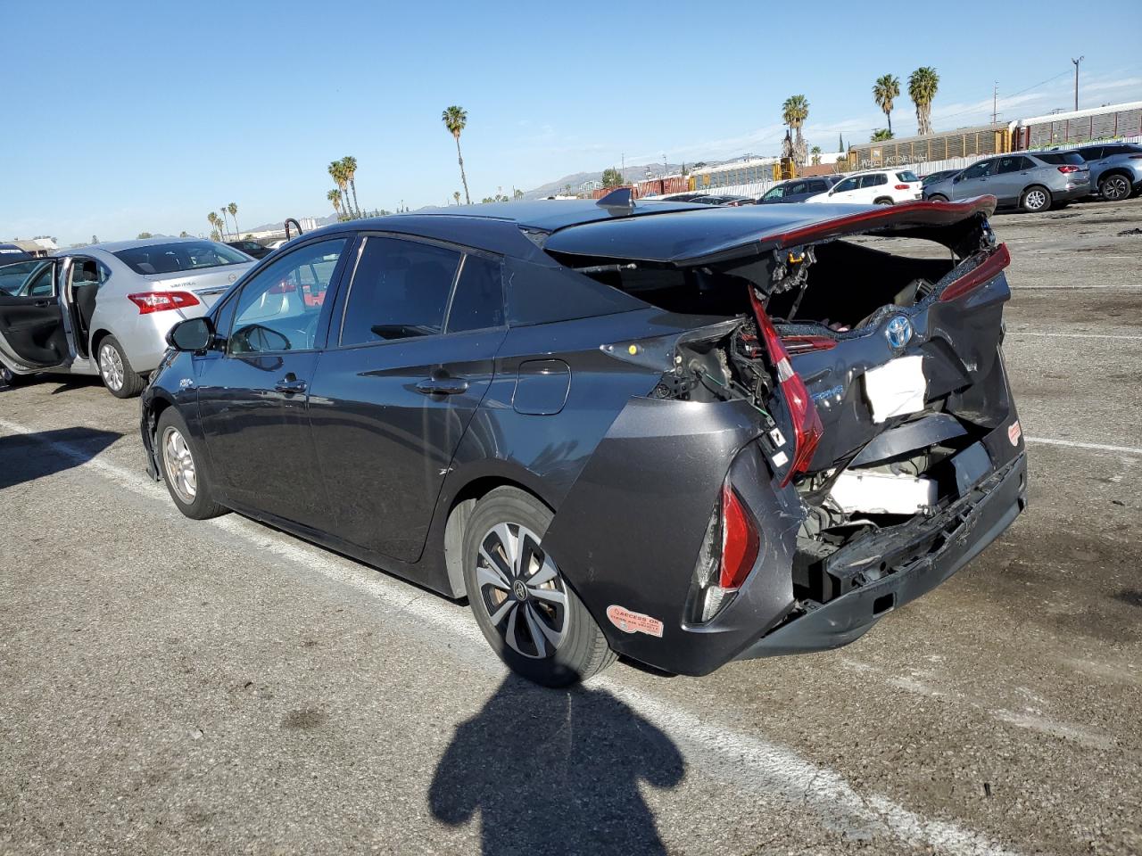2017 Toyota Prius - Image 2