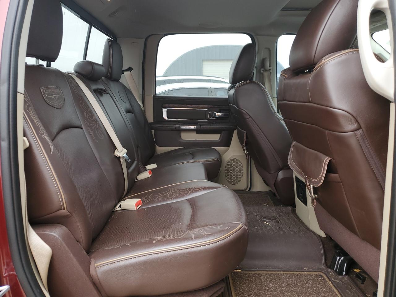 2016 RAM 1500 - Image 11