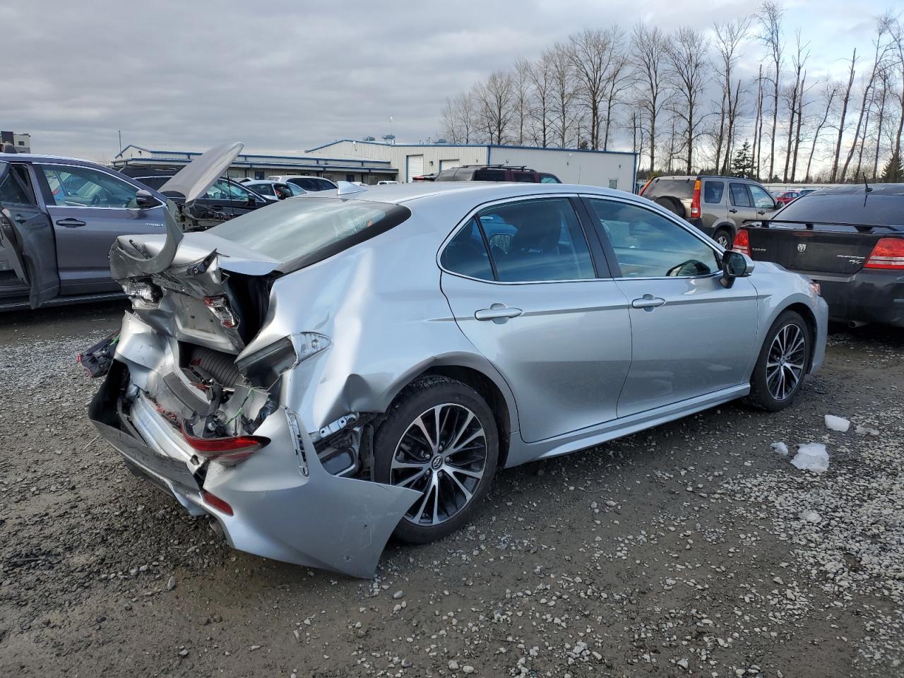 2019 Toyota Camry - Image 3