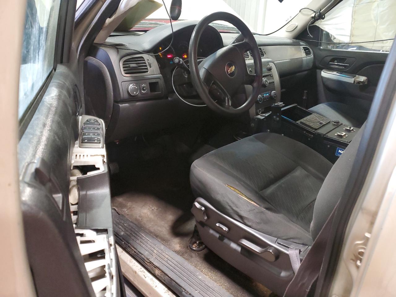 2012 Chevrolet Tahoe - Image 8