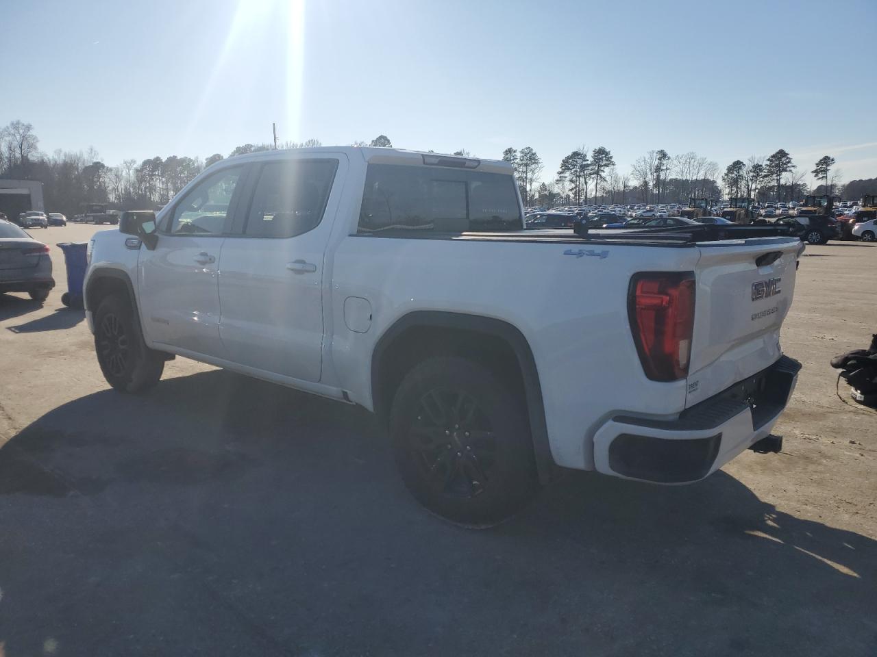 2020 GMC Sierra - Image 2