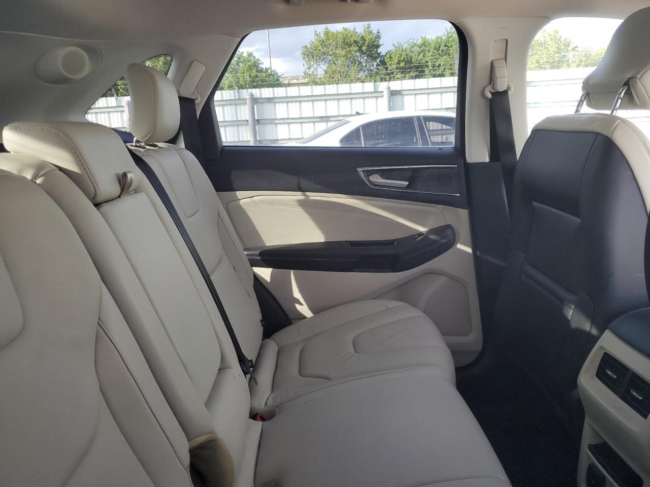 2FMPK3K96KBB00543 FORD EDGE 2019