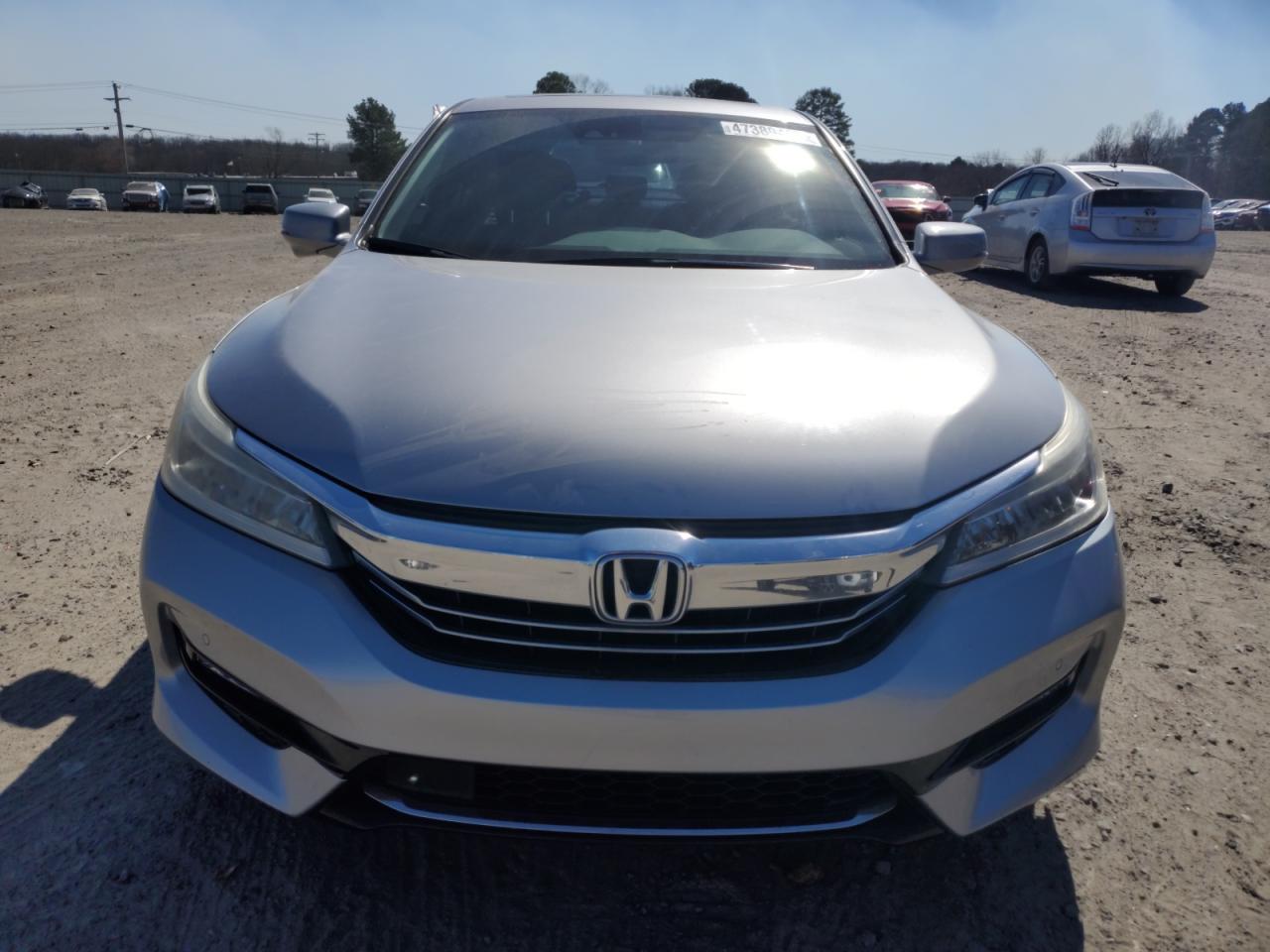JHMCR6F71HC031132 HONDA ACCORD 2017