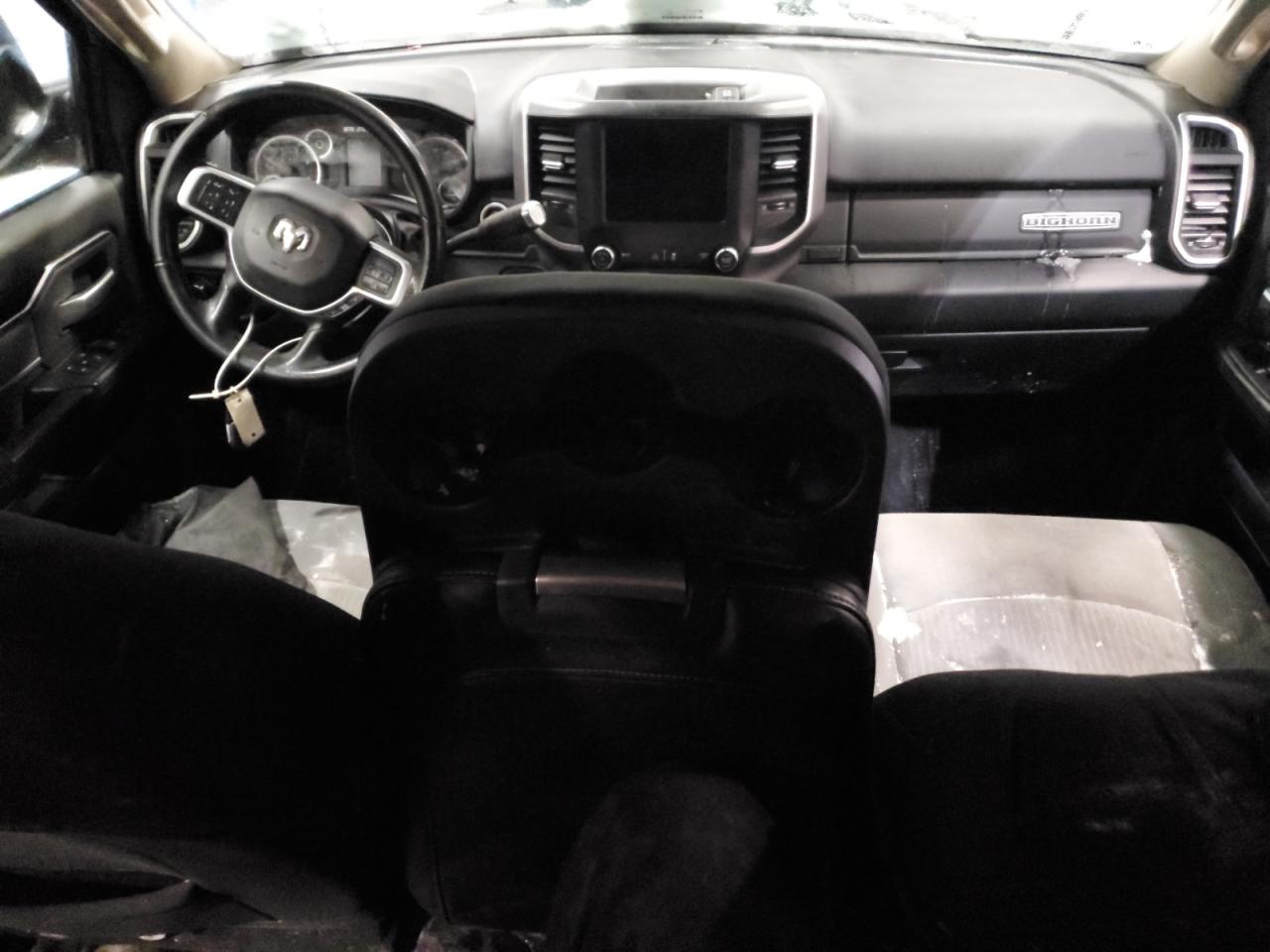 2020 RAM 2500 - Image 8