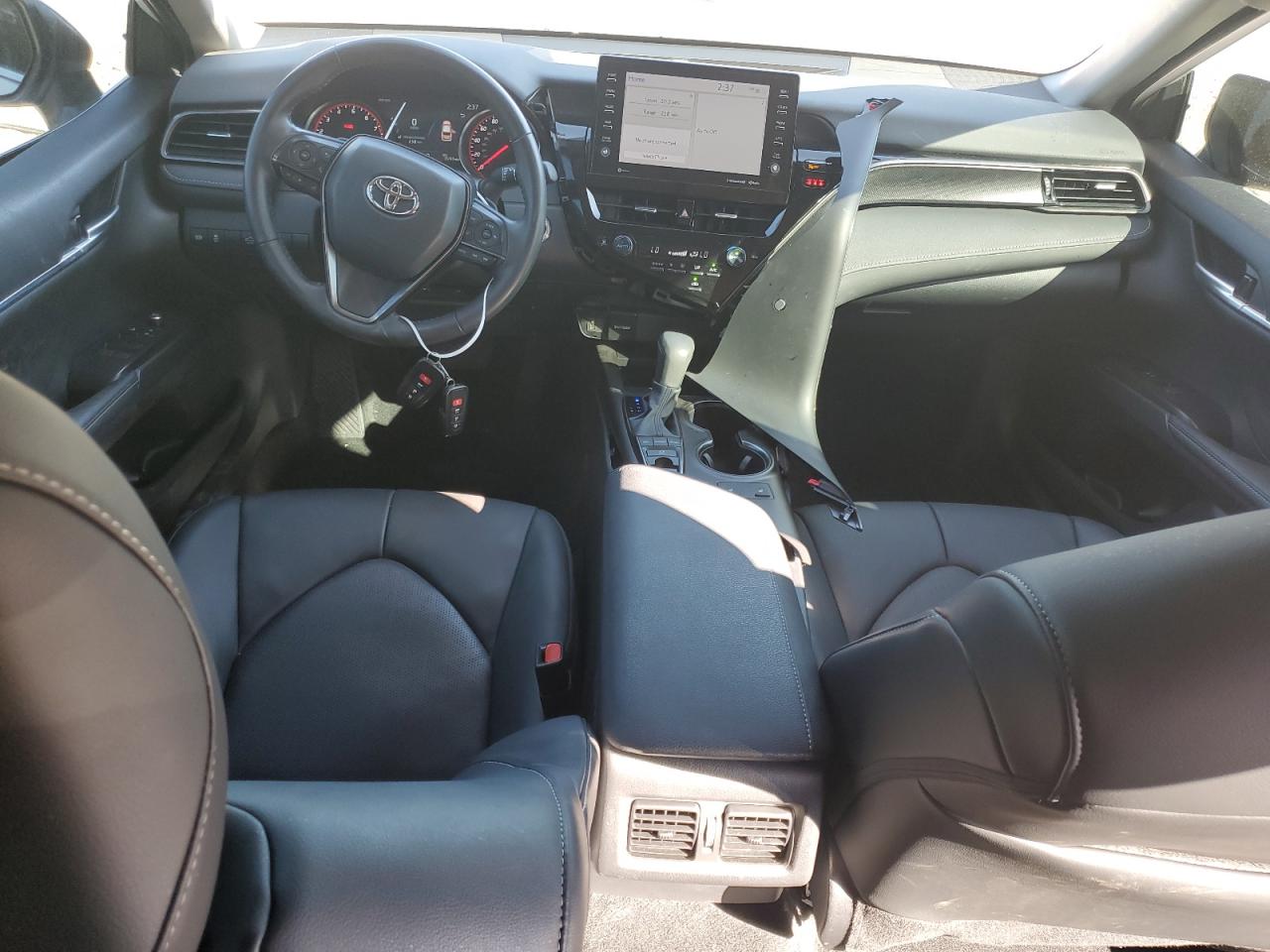 2024 Toyota Camry - Image 8