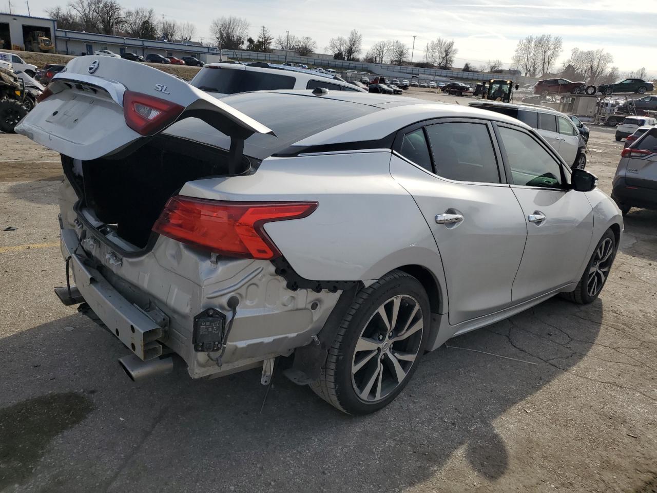 2018 Nissan Maxima - Image 3