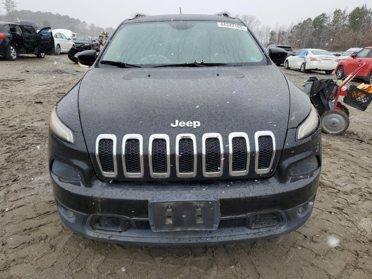 2015 Jeep Grand Cherokee - Image 5