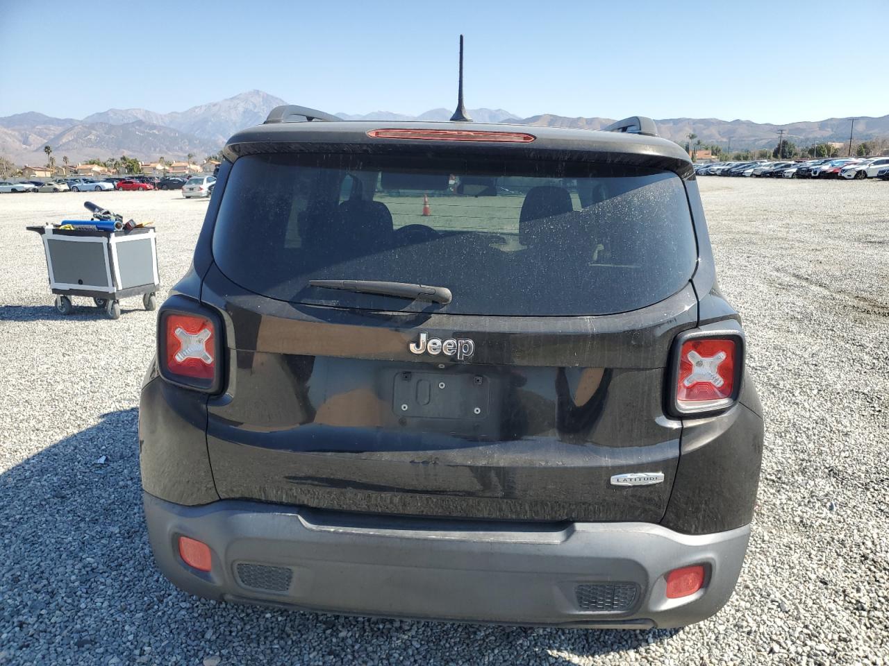 2015 Jeep Renegade - Image 6