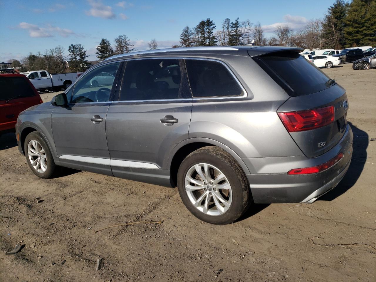 2017 Audi Q7 - Image 2
