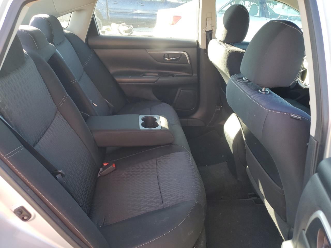 1N4AL3AP7JC268333 NISSAN ALTIMA 2018