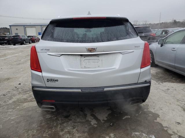  CADILLAC XT5 2019 Серебристый