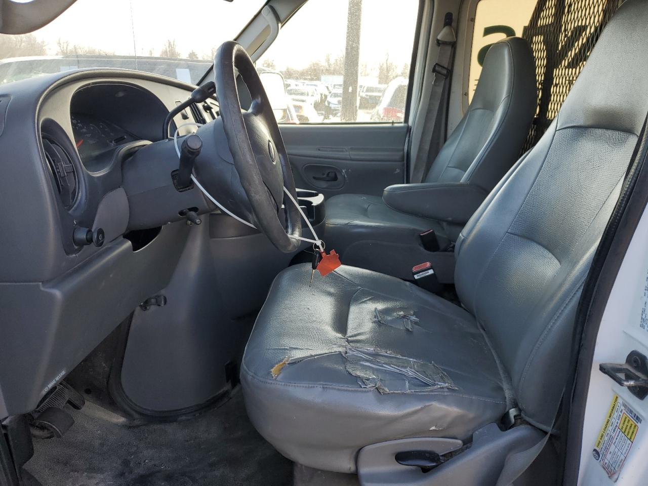2006 Ford Econoline - Image 7