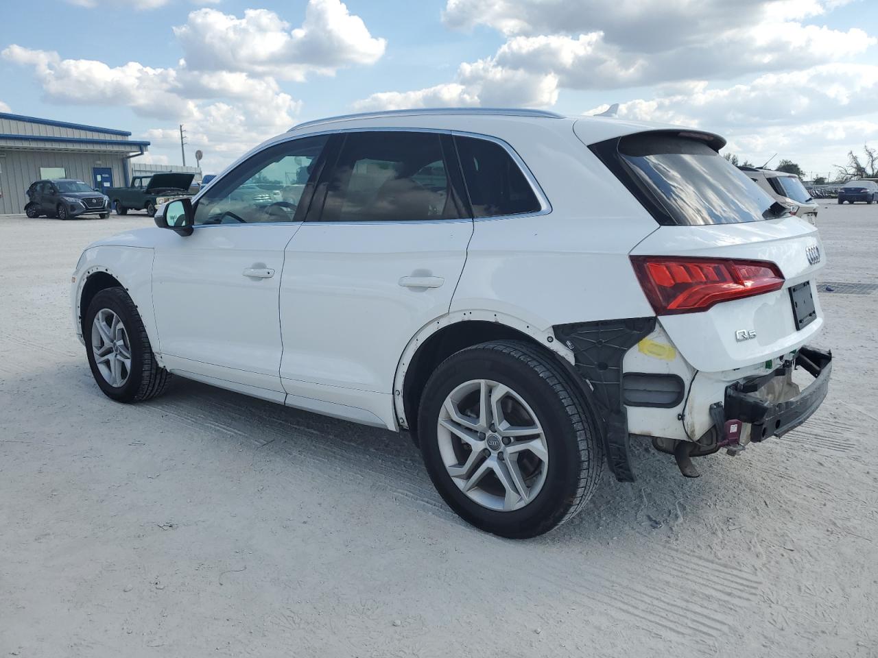 2018 Audi Q5 - Image 2
