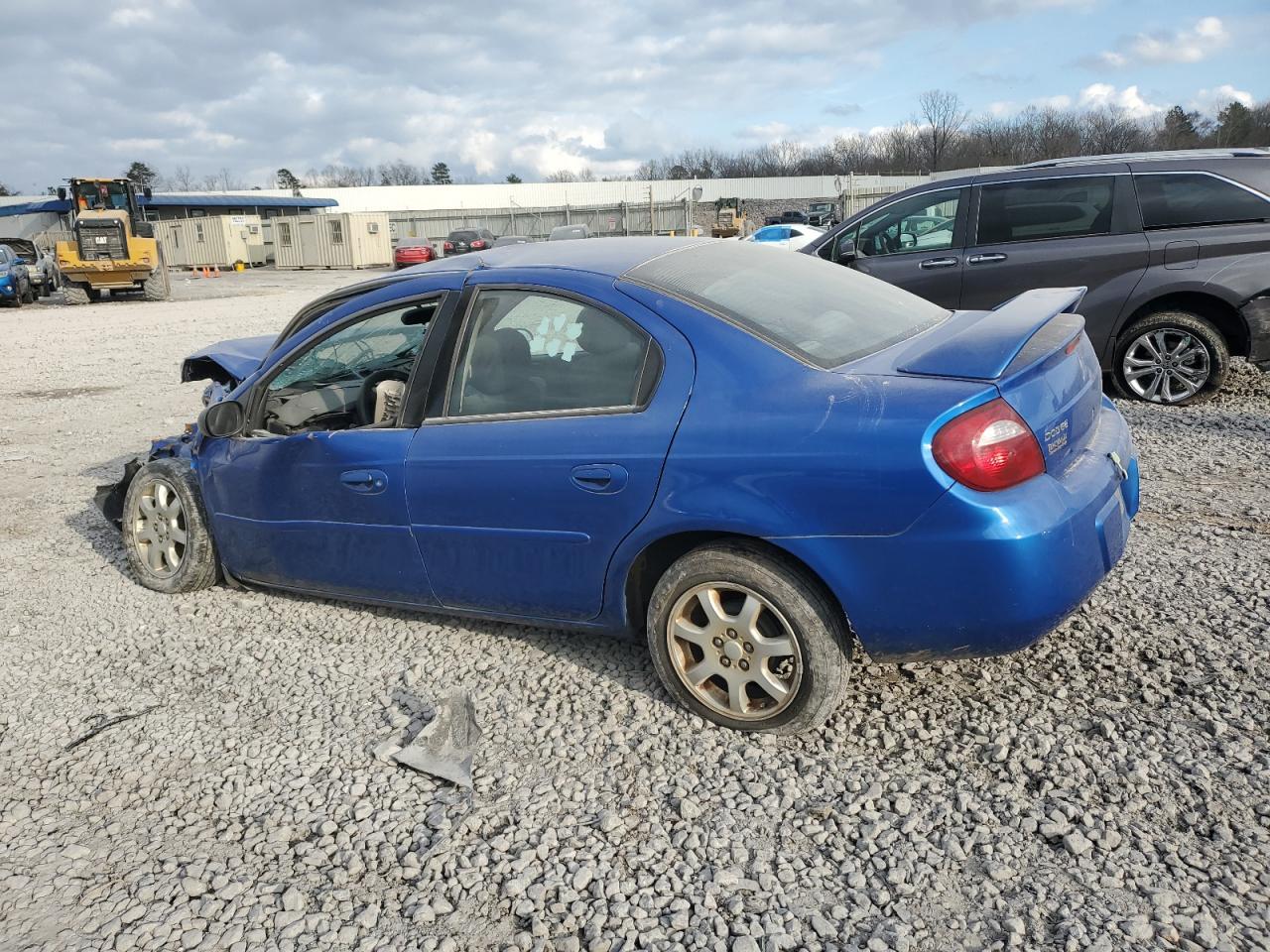 2005 Dodge Neon - Image 2