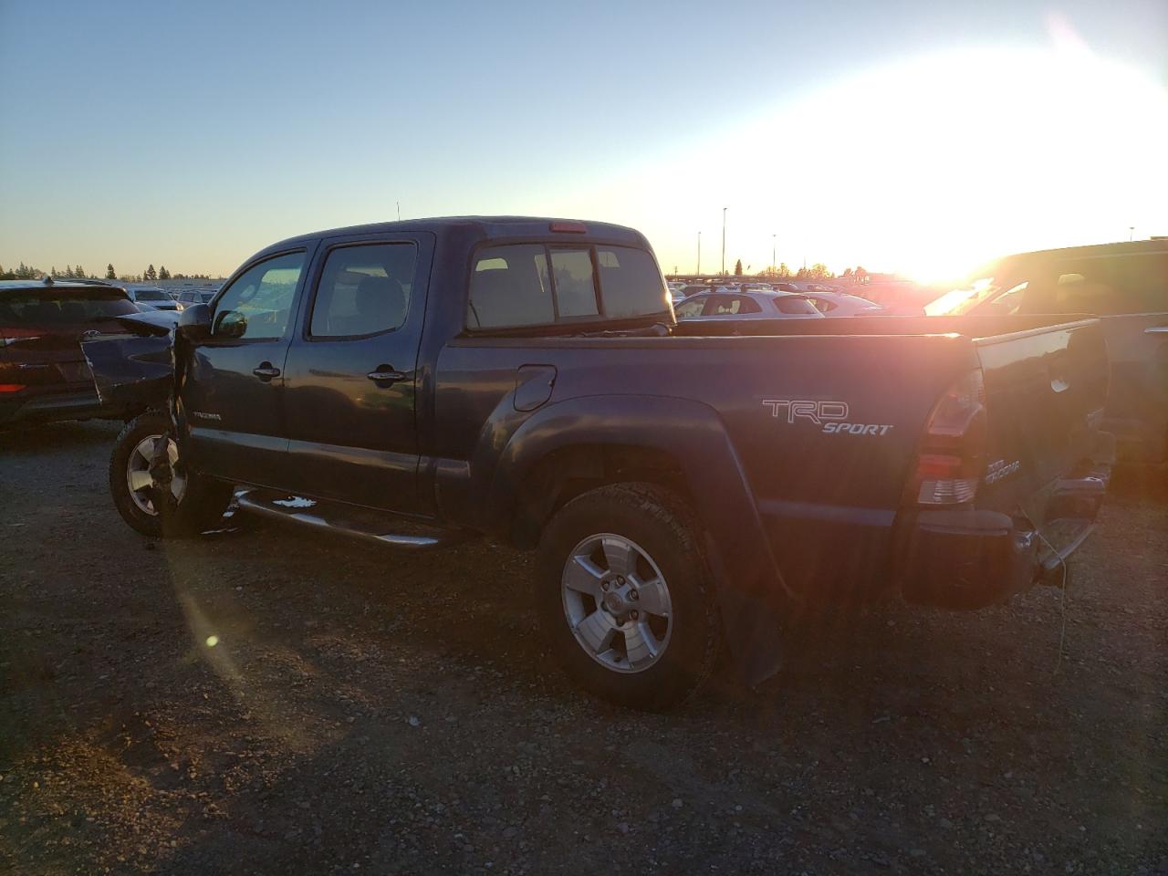 2007 Toyota Tacoma - Image 2