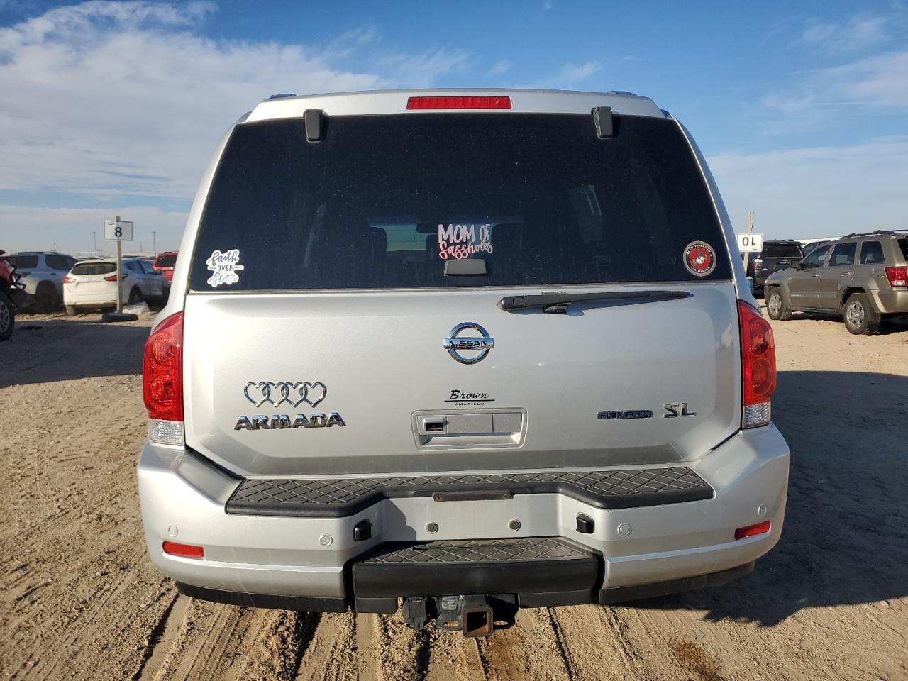 2015 Nissan Armada - Image 6