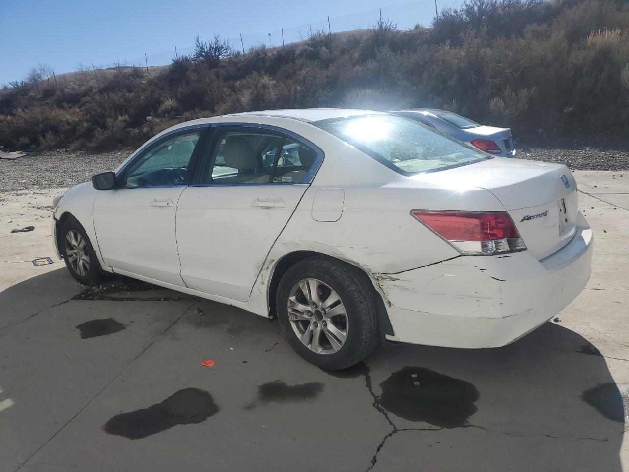 2010 Honda Accord - Image 2