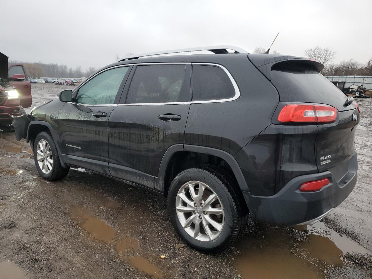 2015 Jeep Grand Cherokee - Image 2