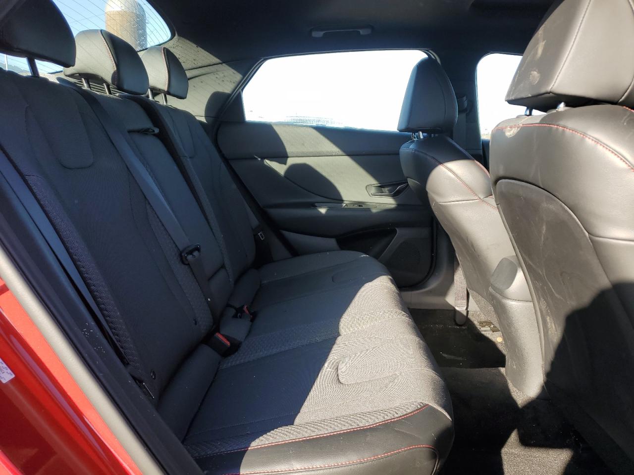 2023 Hyundai Elantra - Image 10