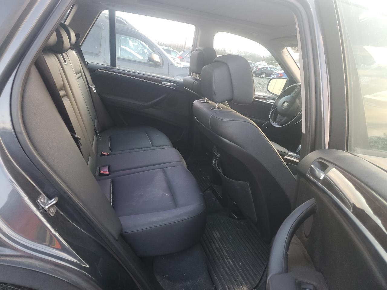 2011 BMW X5 - Image 11