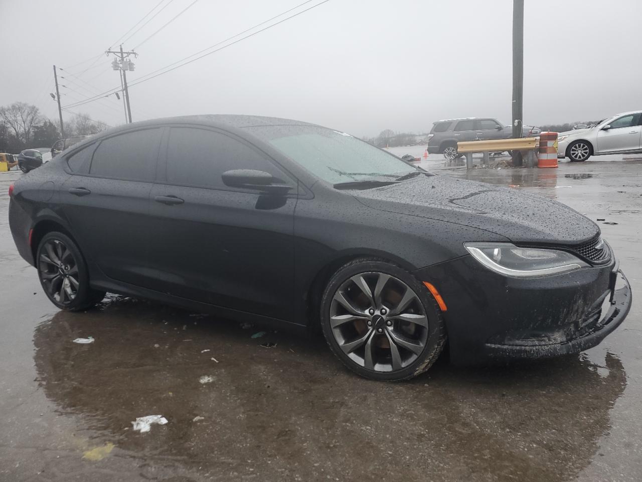 2015 Chrysler 200 - Image 4